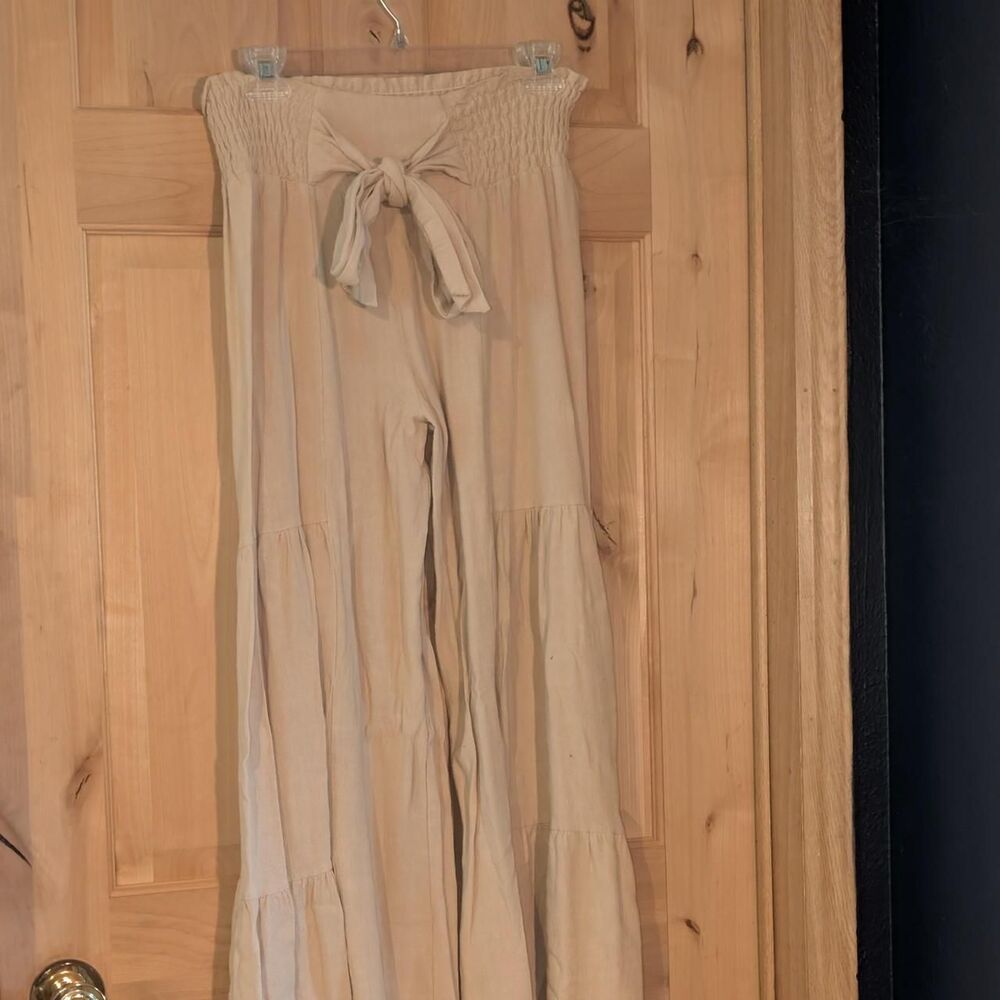 Women's Tan and Cream Trousers